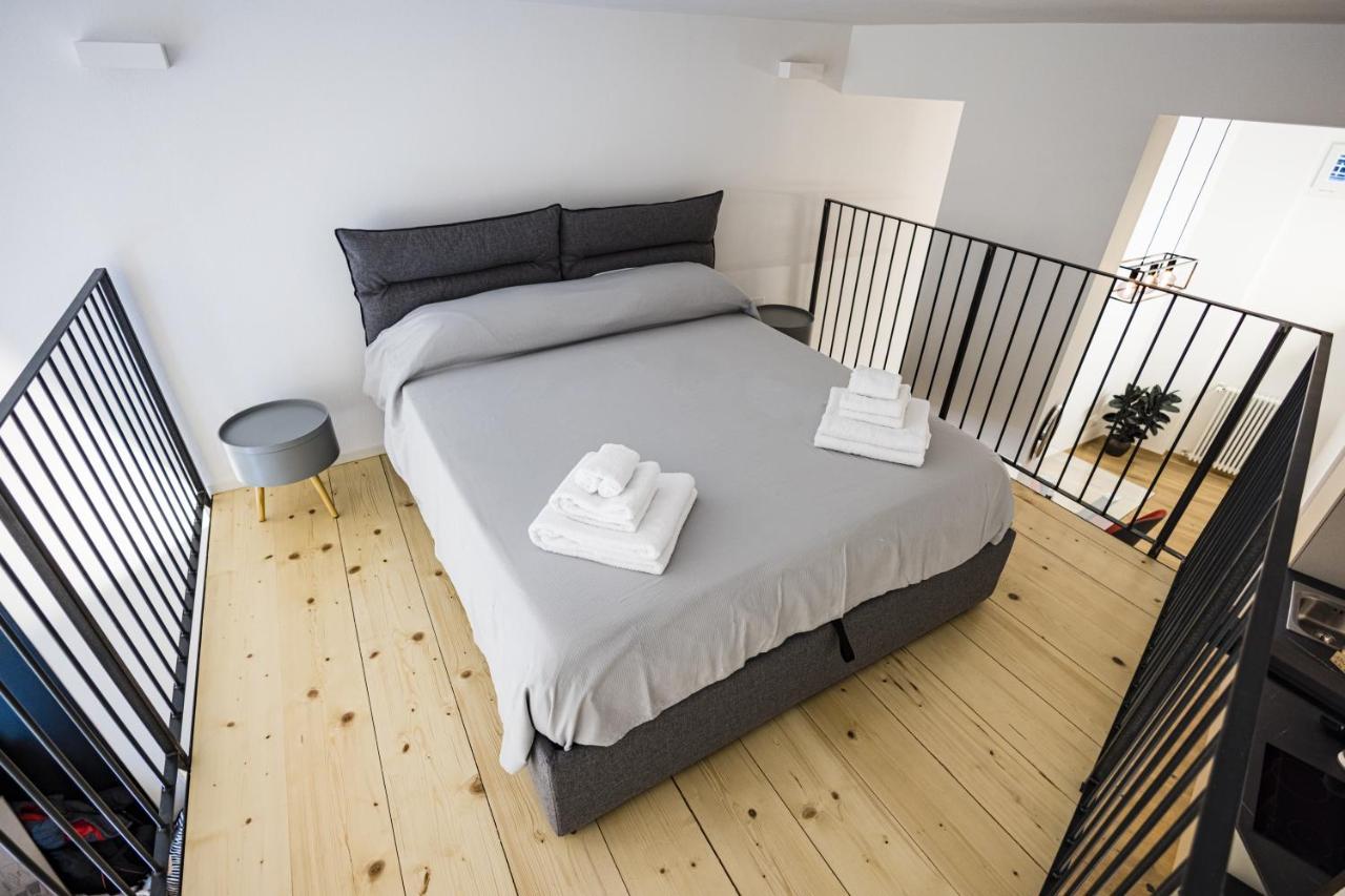 Loft La Sedia Rossa - Centro Storico Διαμέρισμα Μιλάνο Εξωτερικό φωτογραφία