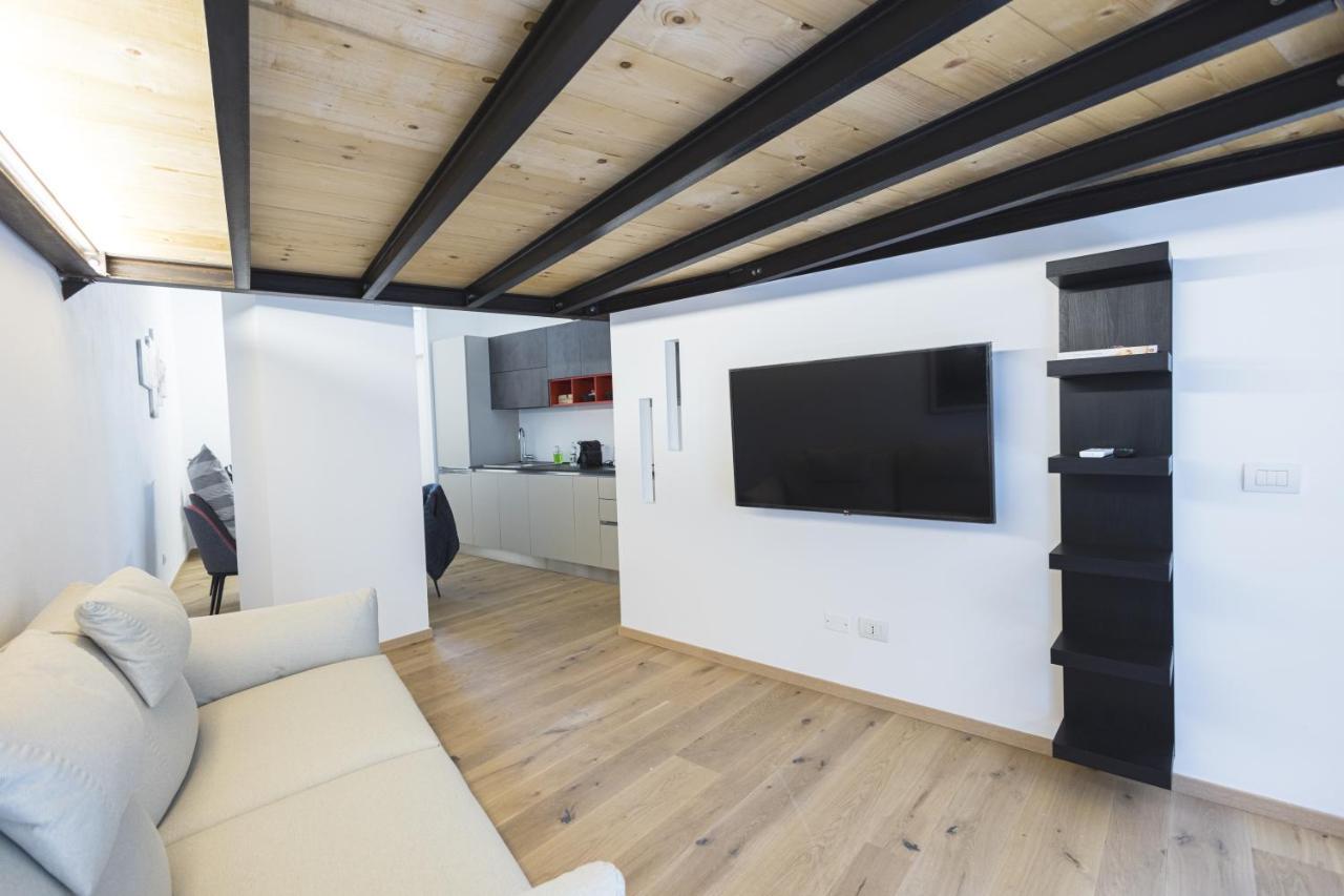 Loft La Sedia Rossa - Centro Storico Διαμέρισμα Μιλάνο Εξωτερικό φωτογραφία