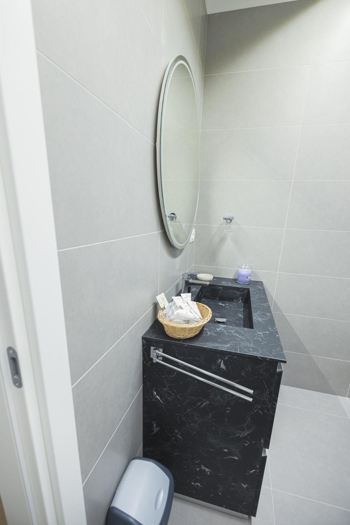 Loft La Sedia Rossa - Centro Storico Διαμέρισμα Μιλάνο Εξωτερικό φωτογραφία